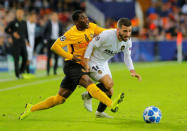 Soccer Football - Champions League - Group Stage - Group H - Valencia v Young Boys - Mestalla, Valencia, Spain - November 7, 2018 Valencia's Jose Gaya in action with Young Boys' Roger Assale REUTERS/Heino Kalis