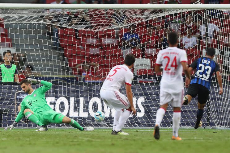 SINGAPORE – JULY 27: Martins Eder of FC Internzionale scored a goal against FC Bayern during the International Champions Cup match between FC Bayern and FC Internzionale at National Stadium on July 27, 2017 in Singapore. (Photo by Stanley Chou/Getty Images for ICC)