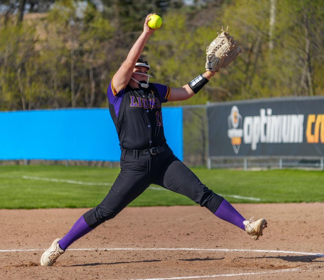 New Berlin Eisenhower ace Ashley Bonin and the Lions are off to a roaring 11-0 start this season with four games scheduled this upcoming week.