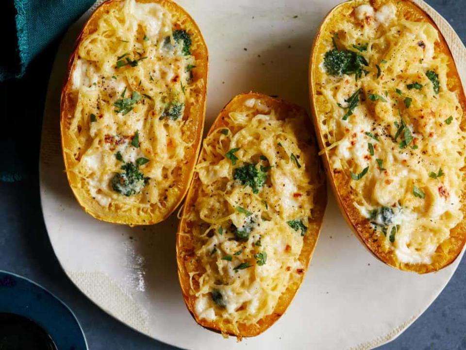 <a href="https://www.spoonforkbacon.com/spaghetti-squash-and-broccoli-alfredo/">Spaghetti Squash and Broccoli Alfredo</a> from <a href="https://www.spoonforkbacon.com">Spoon Fork Bacon</a>