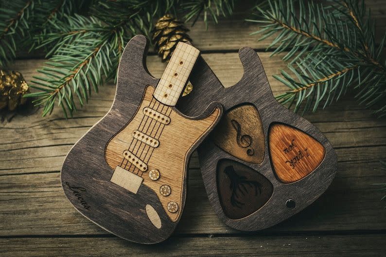 Personalized Guitar Pick With Case Wooden Guitar Pick