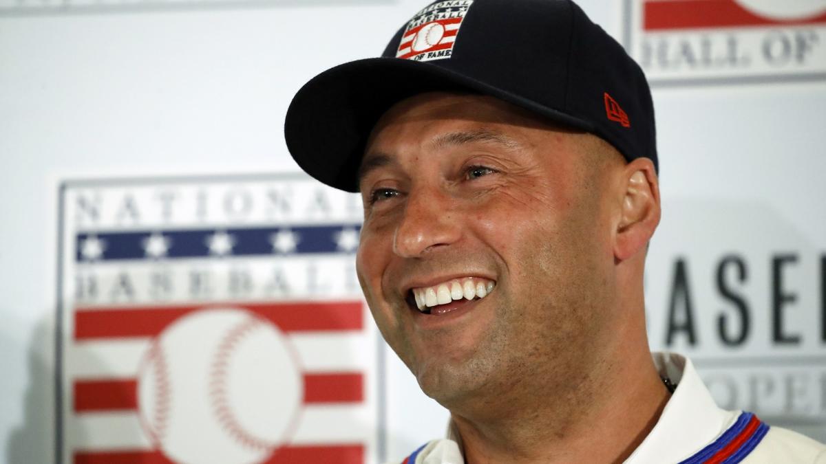 How Much Are Derek Jeter and The 15 Richest MLB Hall of Famers Worth