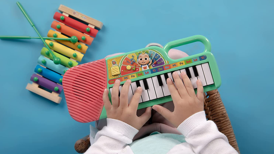 Best CoComelon toys: First Act Musical Keyboard.