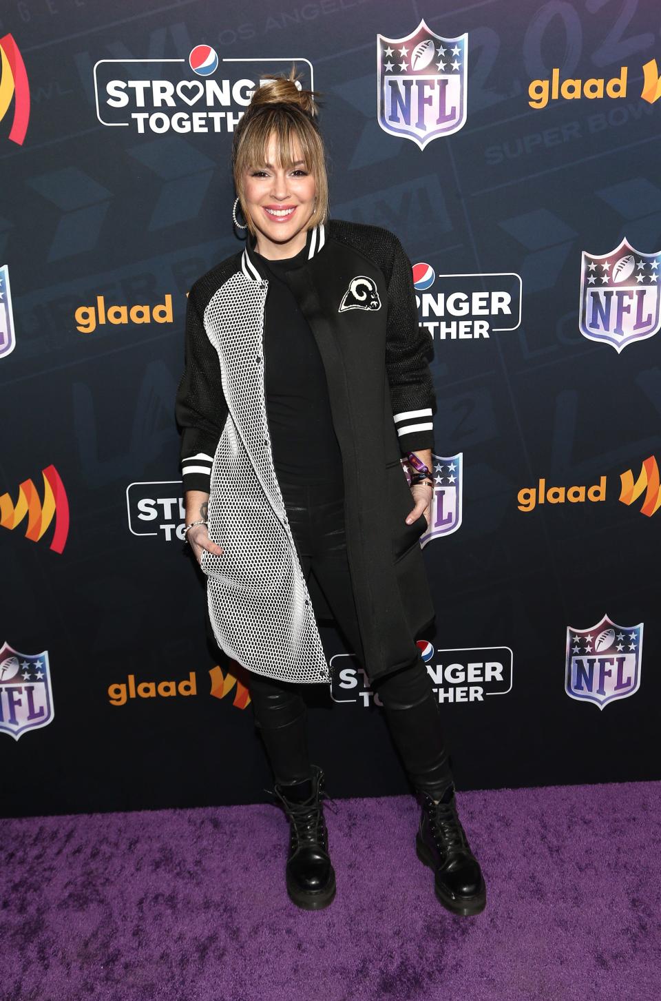 Alyssa Milano attends 'A Night Of Pride' with GLAAD and NFL on February 10, 2022 in Inglewood, California.