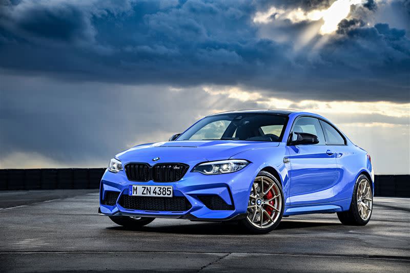 BMW M2 CS是M2車系的最強版本，全球僅限量2,200輛。（圖／翻攝自BMW官網）