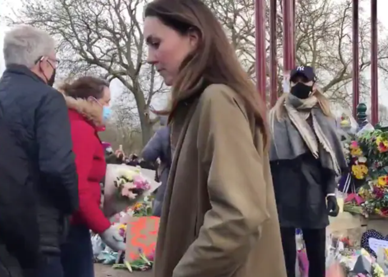 kate middleton visits vigil for sarah everard