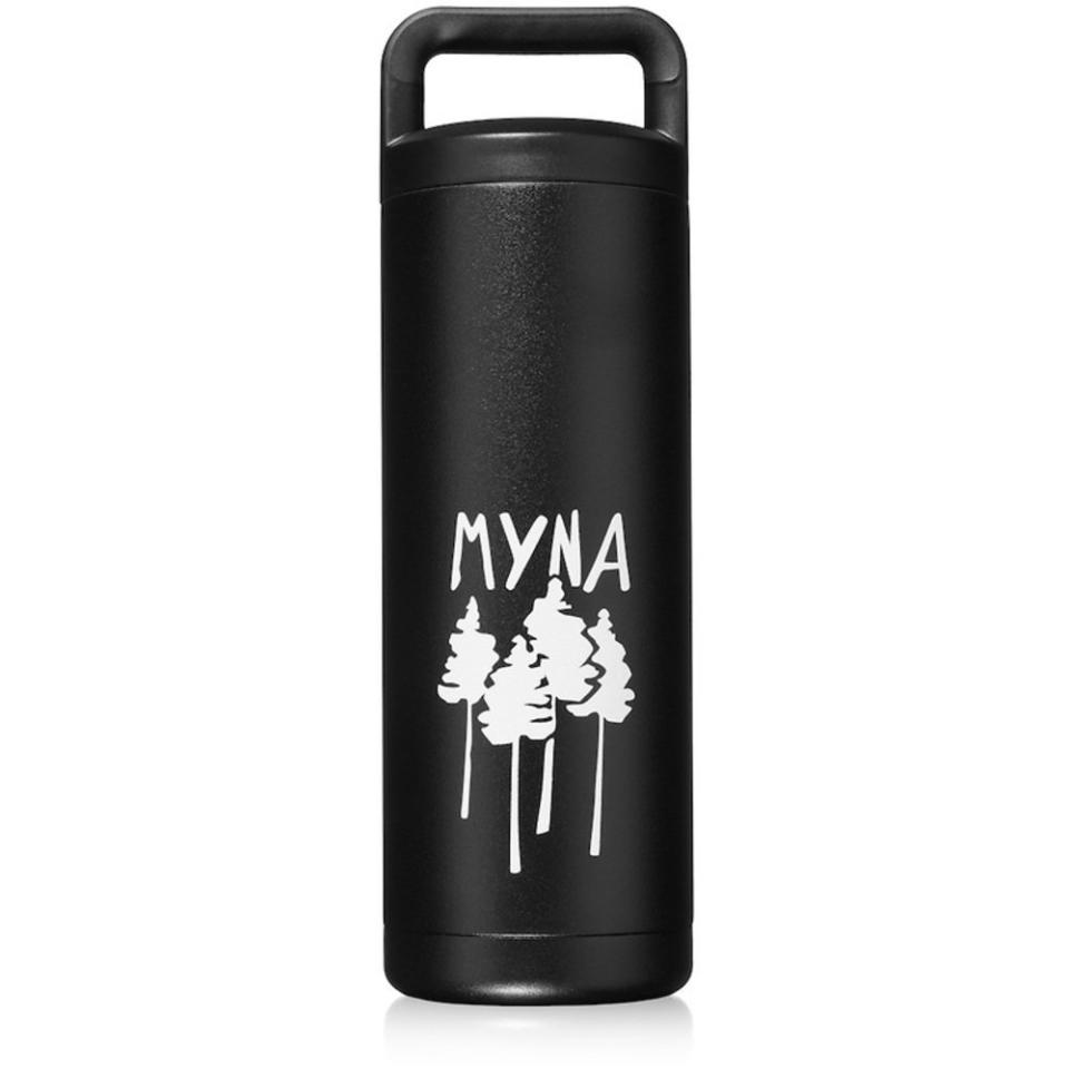 Myna's Forum bottle&nbsp;is made with double insulated 18/8 stainless steel, and keeps drinks cold for up to 24 hours and hot for up to 12 hours.<br /><br /><strong>Amazon Reviews:</strong>&nbsp;332<br /><strong>Average Rating:</strong>&nbsp;5 out of 5 stars<br /><br /><i>"This bottle is awesome. I got it a few days ago and it has been great. I put ice and water in it before going to bed and when I got up in the morning the ice hadn't melted at all. It's a solid water bottle. I like the loop on the top, it lets me clip it to my backpack, so I can take the bottle on all my outdoor adventures." - Amazon Reviewer</i>