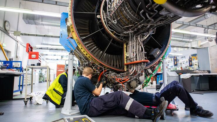 Die Lufthansa Technik ist die Ertragsperle im Unternehmen. Foto: dpa