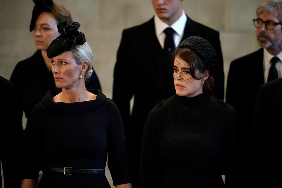 Meghan Markle Was Seen Tearing Up During Queen Elizabeth's Funeral