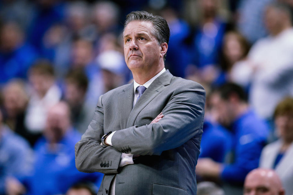 John Calipari attempted to quell the concerns of nervous Kentucky fans on the eve of the NCAA tournament. (Getty)