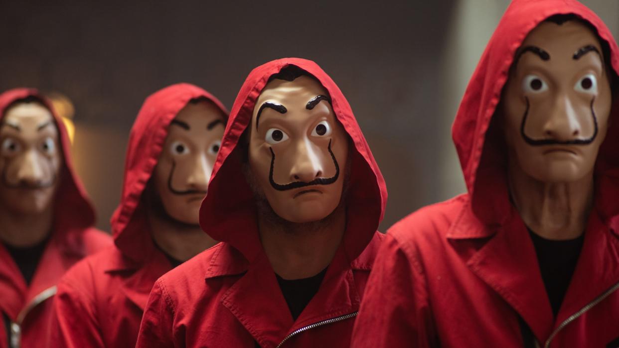  Money Heist. 