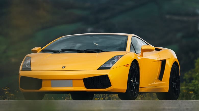 yellow Lamborghini Gallardo