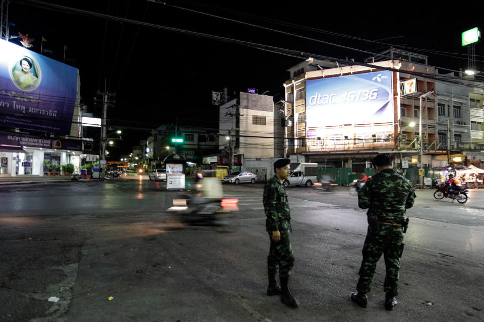 Deadly bomb blasts hit southern Thailand