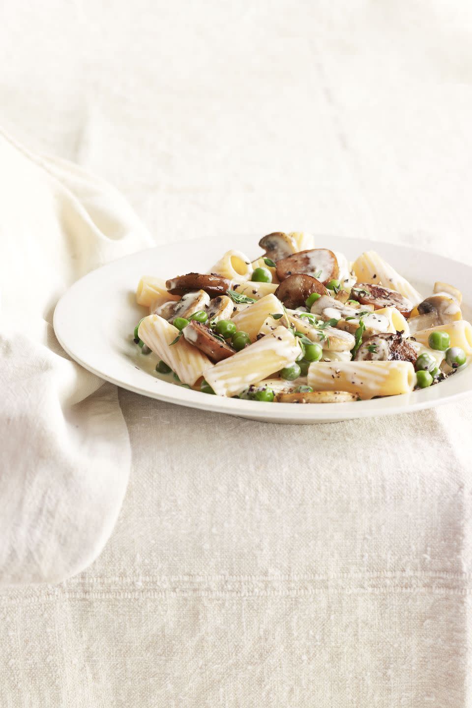 Rigatoni with Sausage, Peas, and Mushrooms