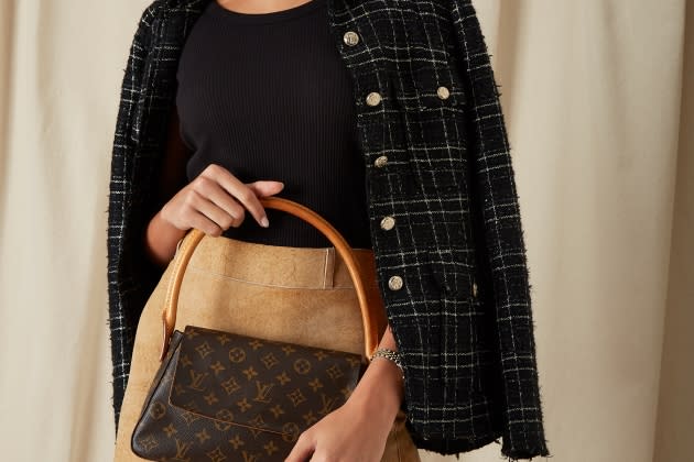 Louis Vuitton Handbag  Buy / Sell your LV Purse, Crossbody bag & Tote -  Vestiaire Collective