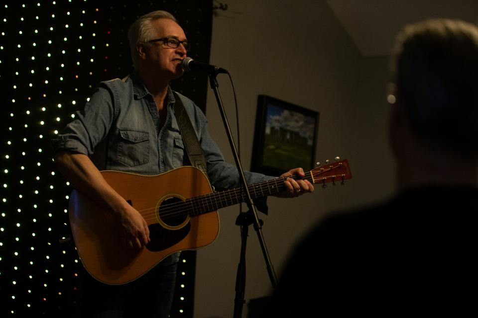 Wesley Stace, formerly of the West Coast band John Wesley Harding, performs at Lakewood Mayor Ray Coles' house party. 
Lakewood, NJ
Saturday, April 27, 2024