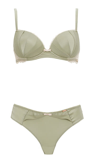 Rosie for Autograph <br><br>Green Pad Bra - £22.50<br>Brazilian- £12.50