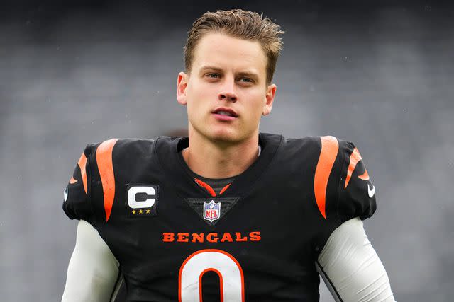 Quarterback Joe Burrow of the Cincinnati Bengals celebrates after News  Photo - Getty Images