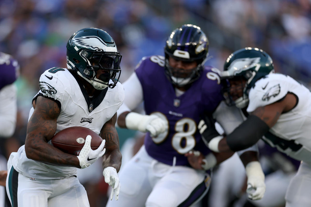 Philadelphia Eagles’ roster comparison 2022 vs. 2023 offense Yahoo