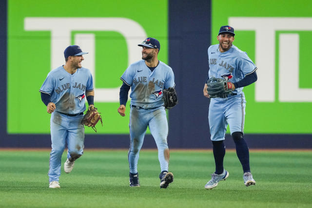 Blue Jays 5, Astros 1: Kevin Gausman, George Springer beat Houston