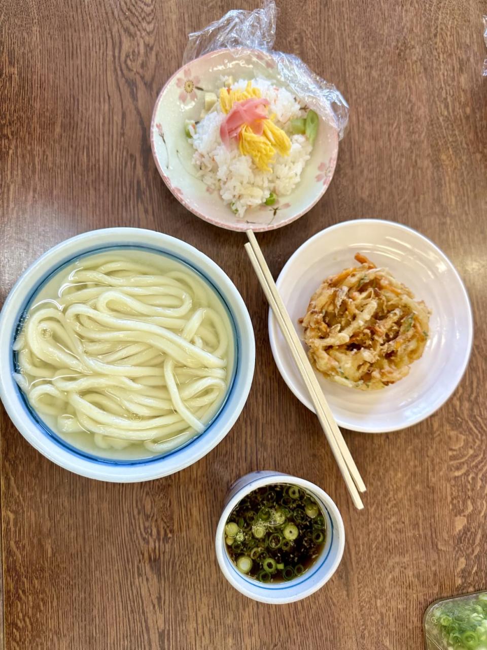 <div class="inline-image__caption"><p>Sanuki udon at Nagata Udon near Kotohira, Japan.</p></div> <div class="inline-image__credit">Andrew Kirell for The Daily Beast</div>