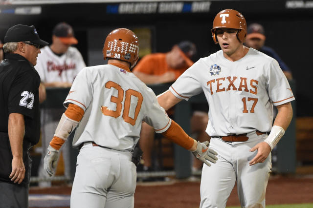 Notre Dame Shows It's No Underdog In Win Against Texas — College