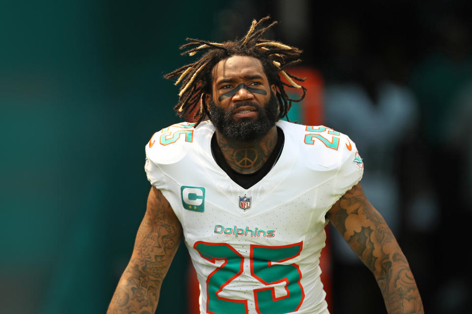 Miami Dolphins cornerback Xavien Howard is introduced before a game against the Denver Broncos at Hard Rock Stadium on Sep. 24, 2023, in Miami Gardens, Florida. (John McCall/South Florida Sun Sentinel/Tribune News Service via Getty Images)