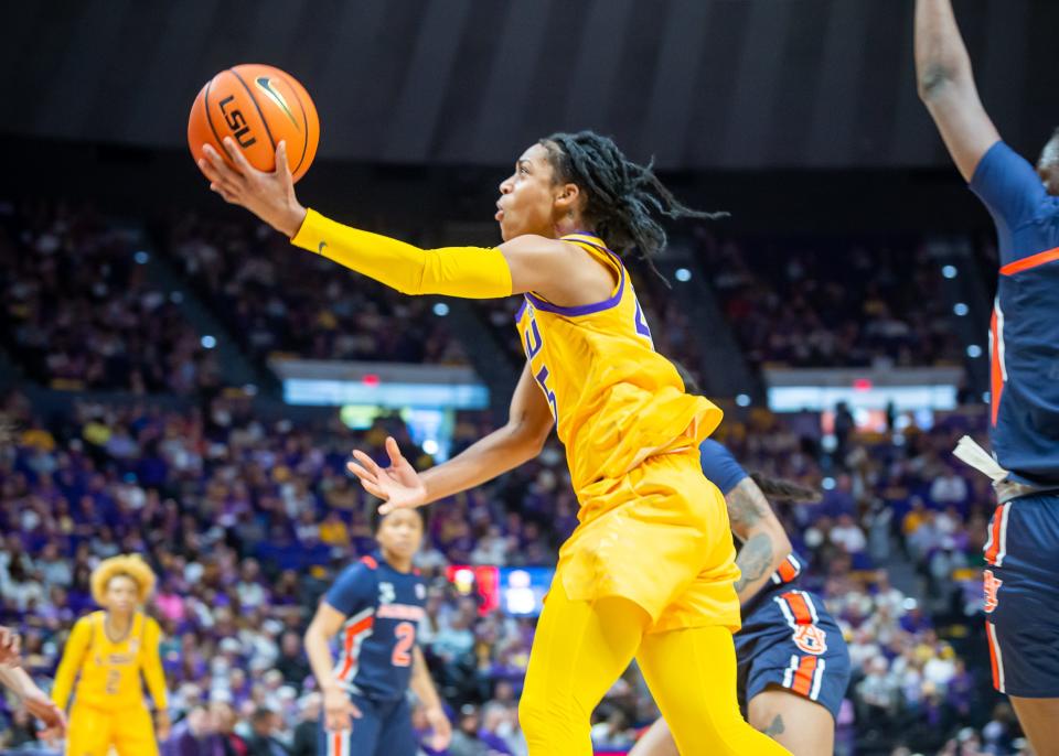 Alexis Morris takes a shot as LSU Womens basketball takes on the Auburn Tigers at the Marovich Center in Baton Rouge, LA. SCOTT CLAUSE/USA TODAY NETWORK.  Sunday, Jan. 15, 2023.