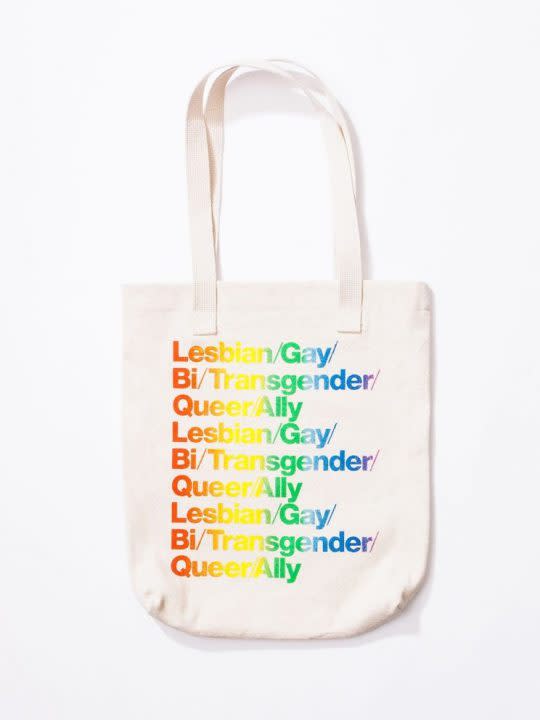 That&#39;s not my bag, baby! (Photo: American Apparel)