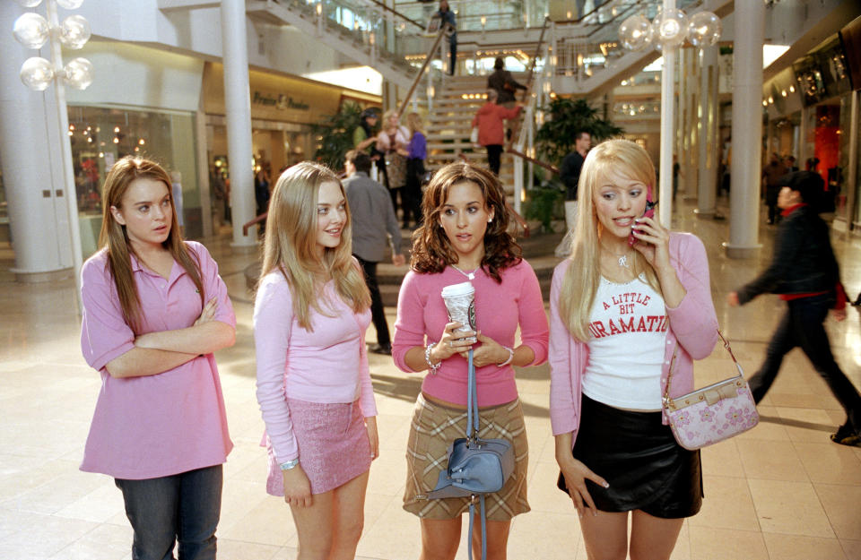 Rachel McAdams and the cast of "Mean Girls"