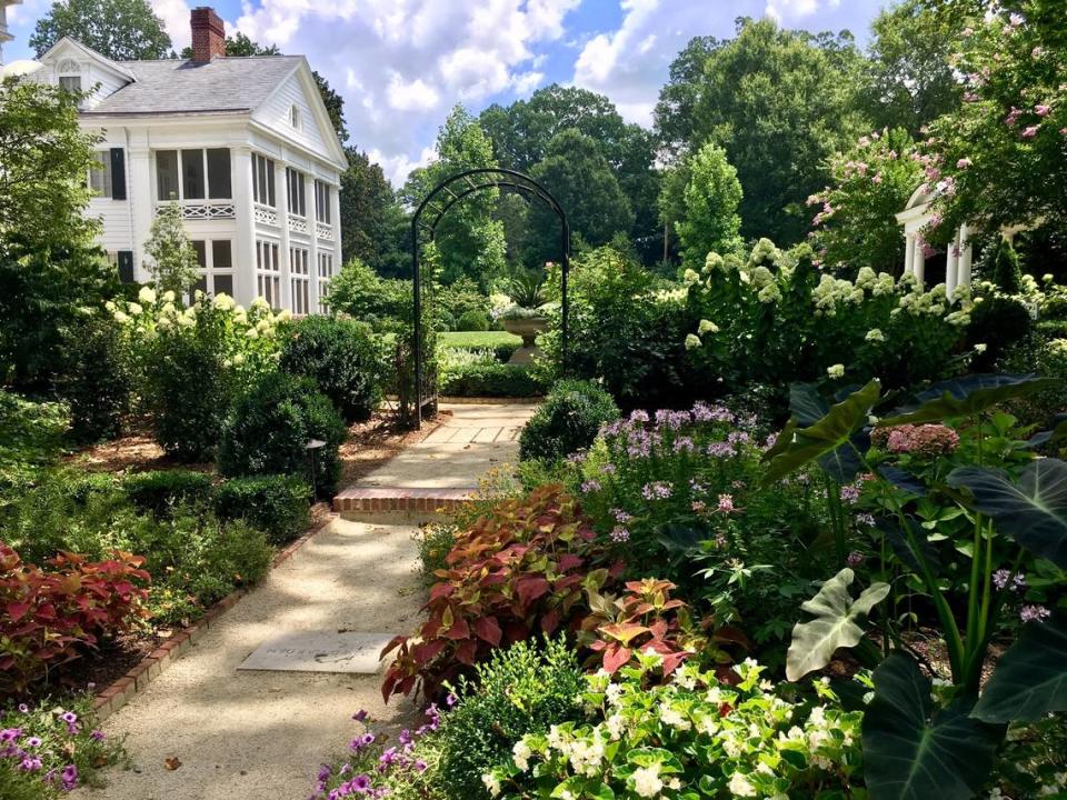 The Duke Mansion gardens are open nearly everyday during daylight hours.