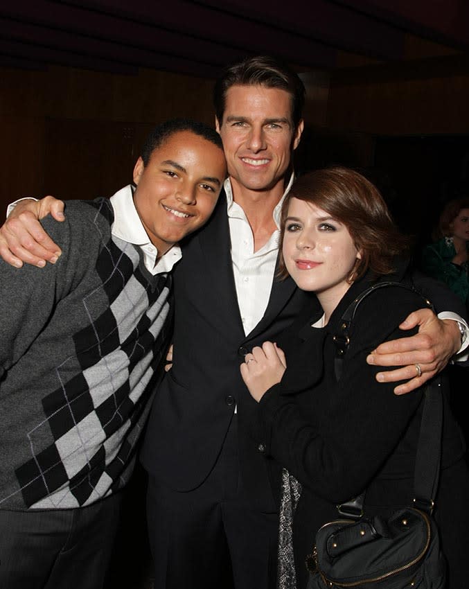 Tom Cruise con sus hijos Bella y Connor en 2008