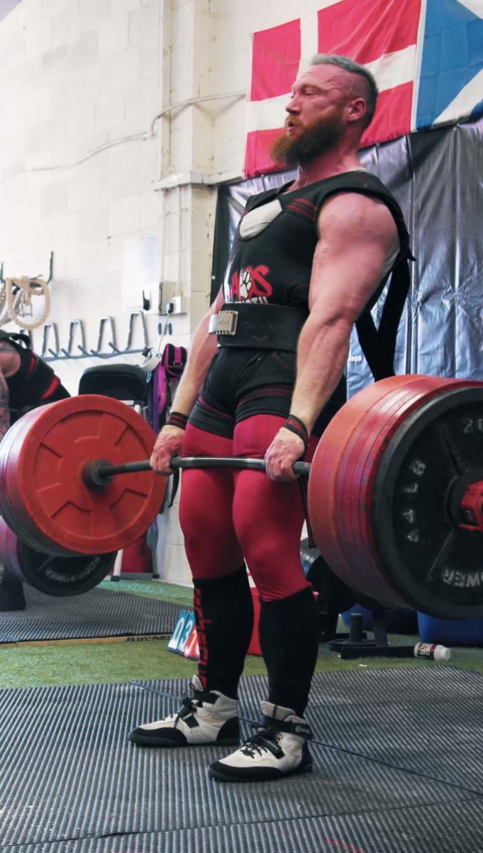 The Northern Echo: Tom Owens competes at England's Strongest Man in Preston.