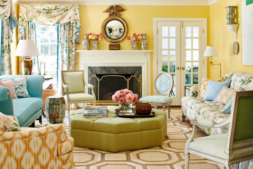 Designers Say These Are the Best Paint Colors for Your Living Room