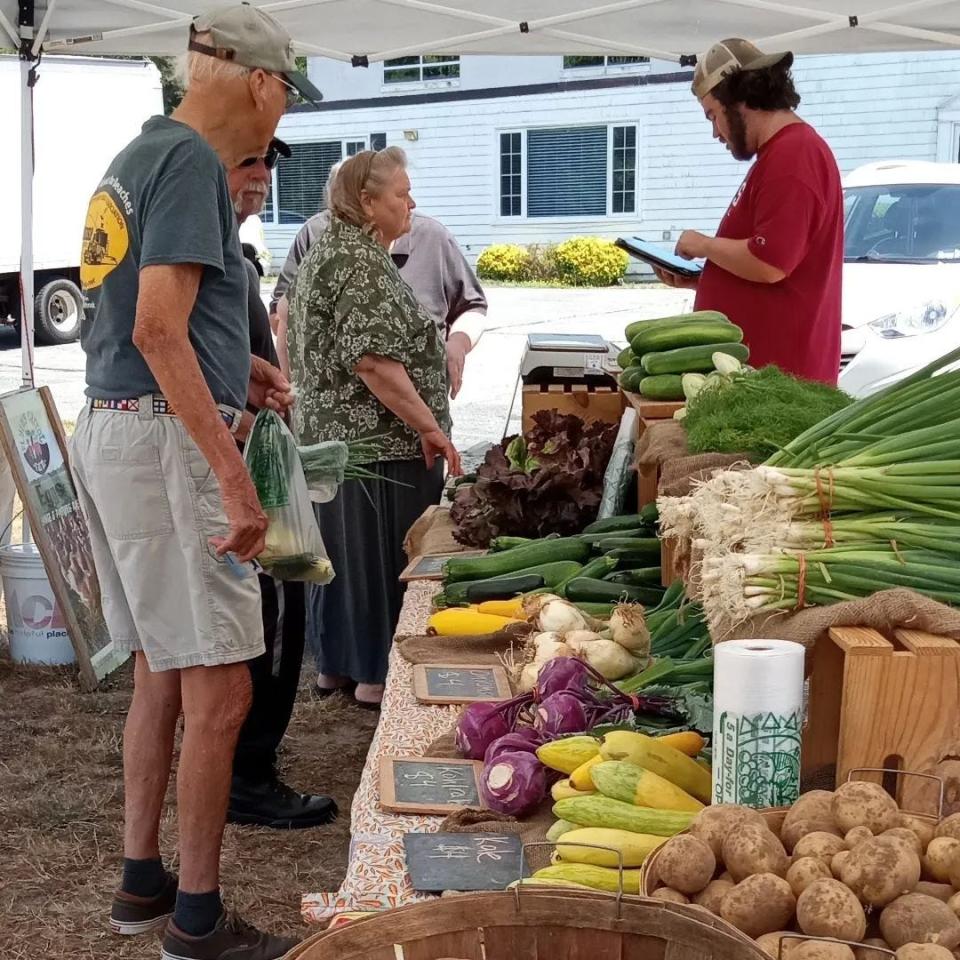 The Dartmouth Farmers Market creates a connection between local farmers and the community.