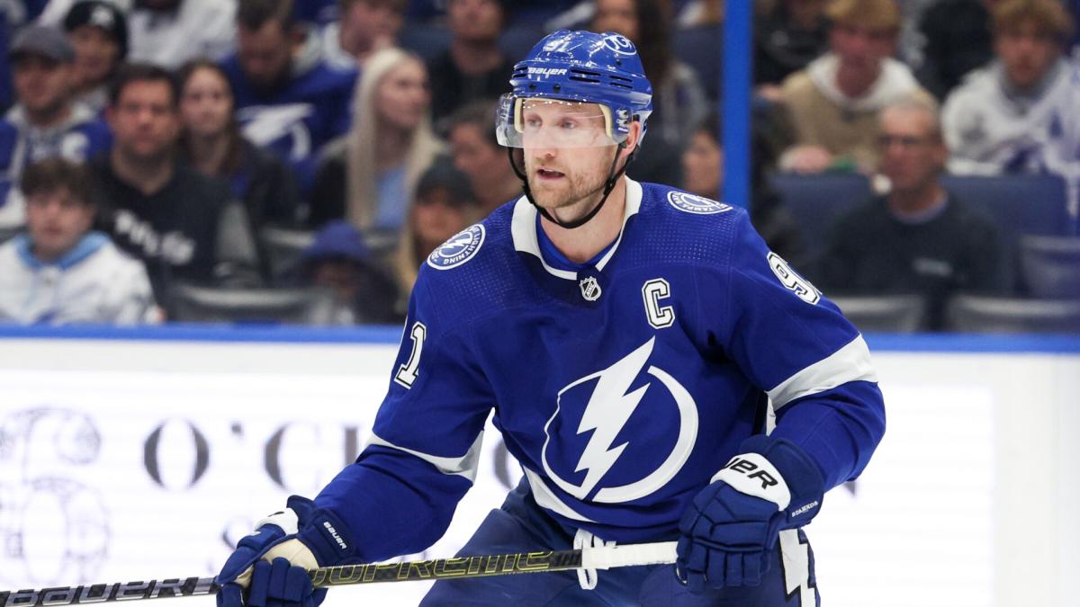 Laut Lightning GM wird Steven Stamkos mindestens bis zum Ende der Saison im Team bleiben