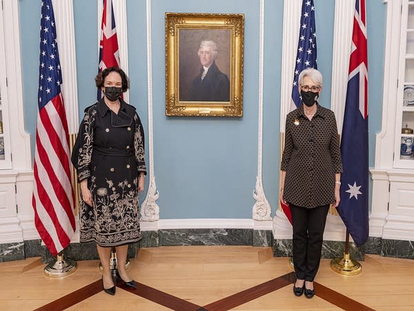 Deputy Secretary of State Wendy Sherman met with the Australian Secretary of the Department of Foreign Affairs and Trade (DFAT) Kathryn Campbell. (Photo Credit: Wendy Sherman Twitter)