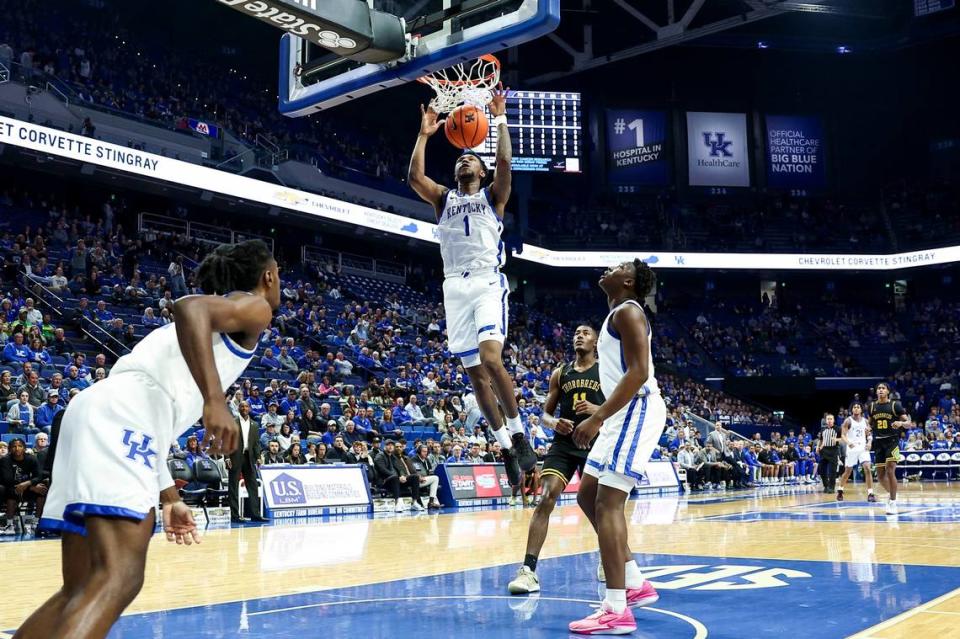 Kentucky guard Justin Edwards (1) dunks the ball against Kentucky State during Thursday’s exhibition game at Rupp Arena.