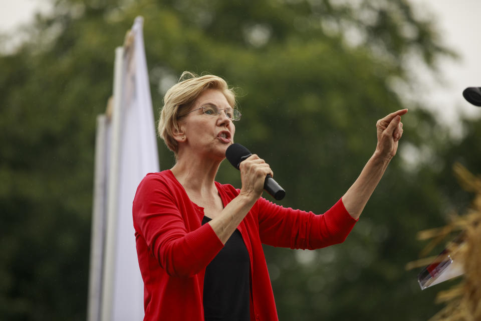 WATER WORKS PARK, DES MOINES, IOWA, UNITED STATES - 2019/09/21: Candidate for the Democratic nomination for President of the United States Elizabeth Warren speaks during the Polk County Steak Fry at the Water Works Park in Des Moines, Iowa. The event drew in 17 candidates for the democratic nomination for president of the United States. The Iowa Caucasus are Monday, February 3, 2020 and although not a primary will narrow down the field of candidates for president before the first primary election in the state of New Hampshire. (Photo by Jeremy Hogan/SOPA Images/LightRocket via Getty Images)