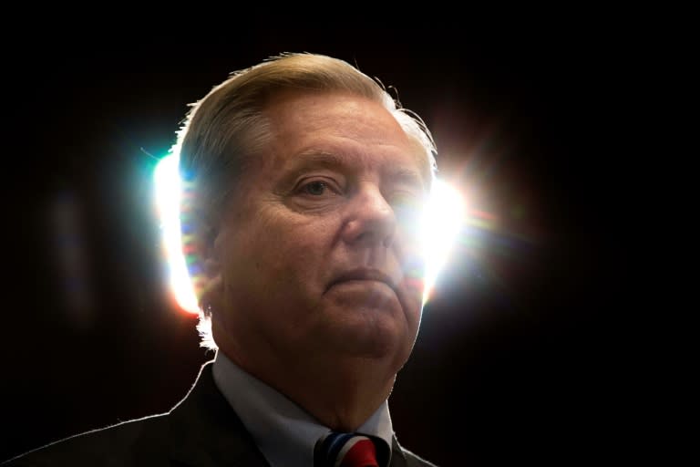 Republican Senator Lindsey Graham warned on a curshing defeat in the 2018 mid-terms if Congress fails to pass tax reforms