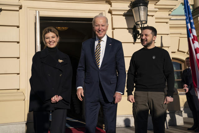 Biden and Zelensky put their united front on display after historic White  House meeting, News