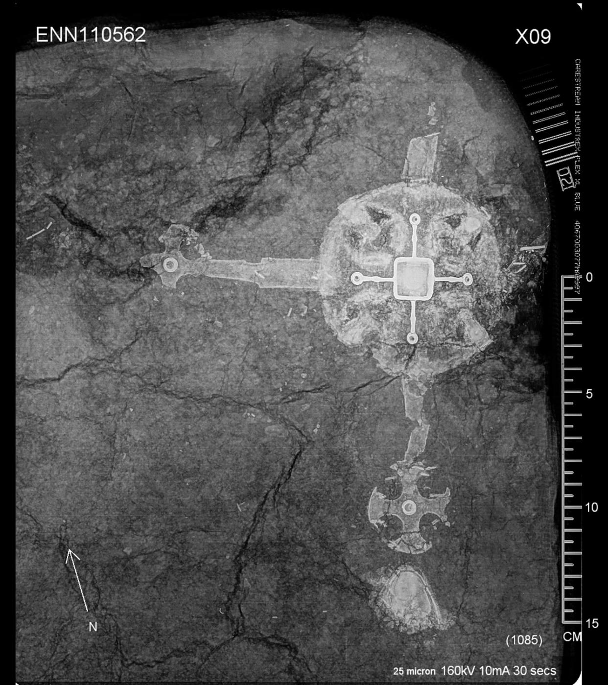 An X-ray of the cross buried in the grave (MOLA/PA)