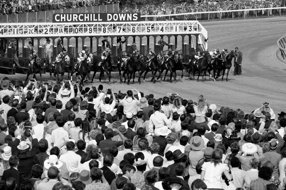The start of the 1973 Kentucky Derby. Secretariat won the derby. May 5, 1973.