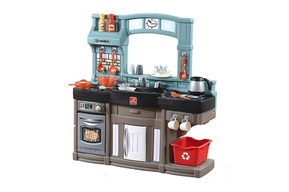 Play Kitchen