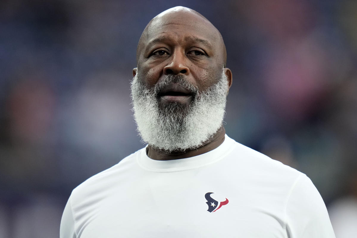 Lovie Smith fue despedido por segundo entrenador consecutivo de los Texans