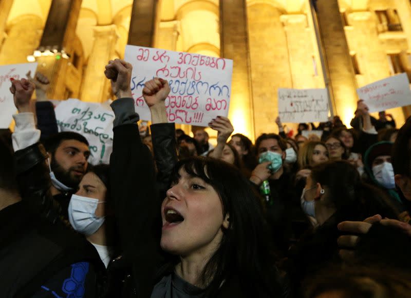 People protest against the "foreign agents" bill in Tbilisi