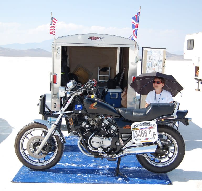 bonneville kickstand in the pits