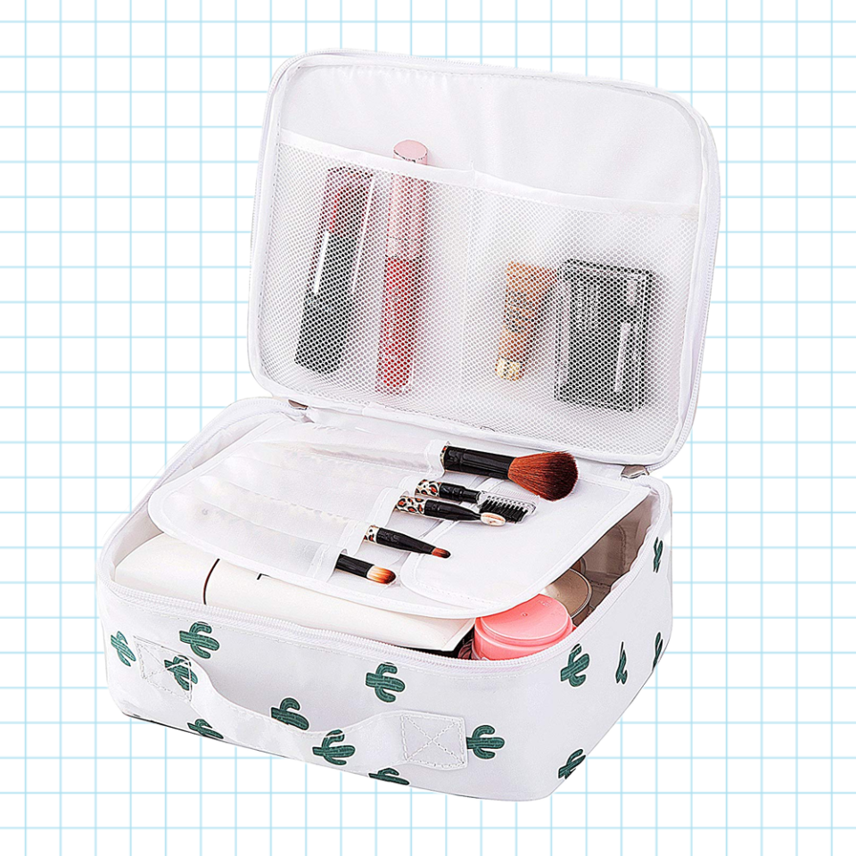 5) Travel Makeup Cosmetic Case