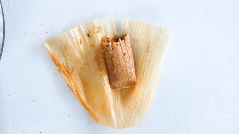 tamale in a corn husk