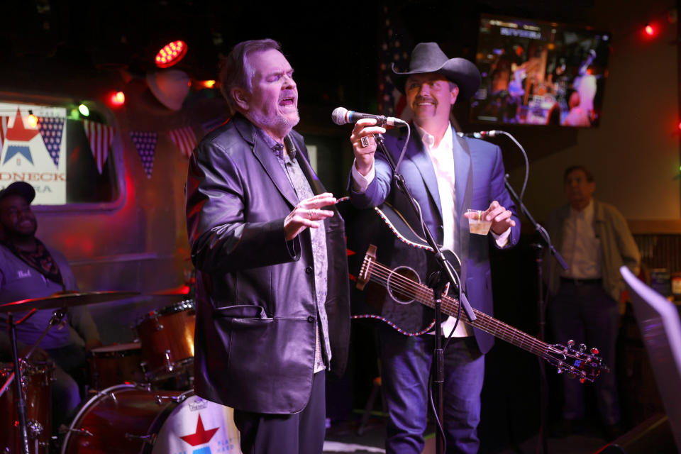 Meat Loaf und John Rich im März 2021 in Nashville, Tennessee. (Bild: Jason Kempin/Getty Images)